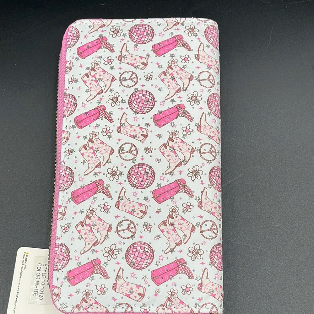Unique Patterned Zip Around Wallet - Picture 3 of 6